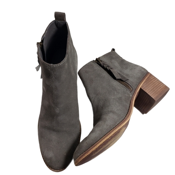 Just Fab Rhona Lace Up Faux Fur Boots Sz 6 - Picture 3 of 9